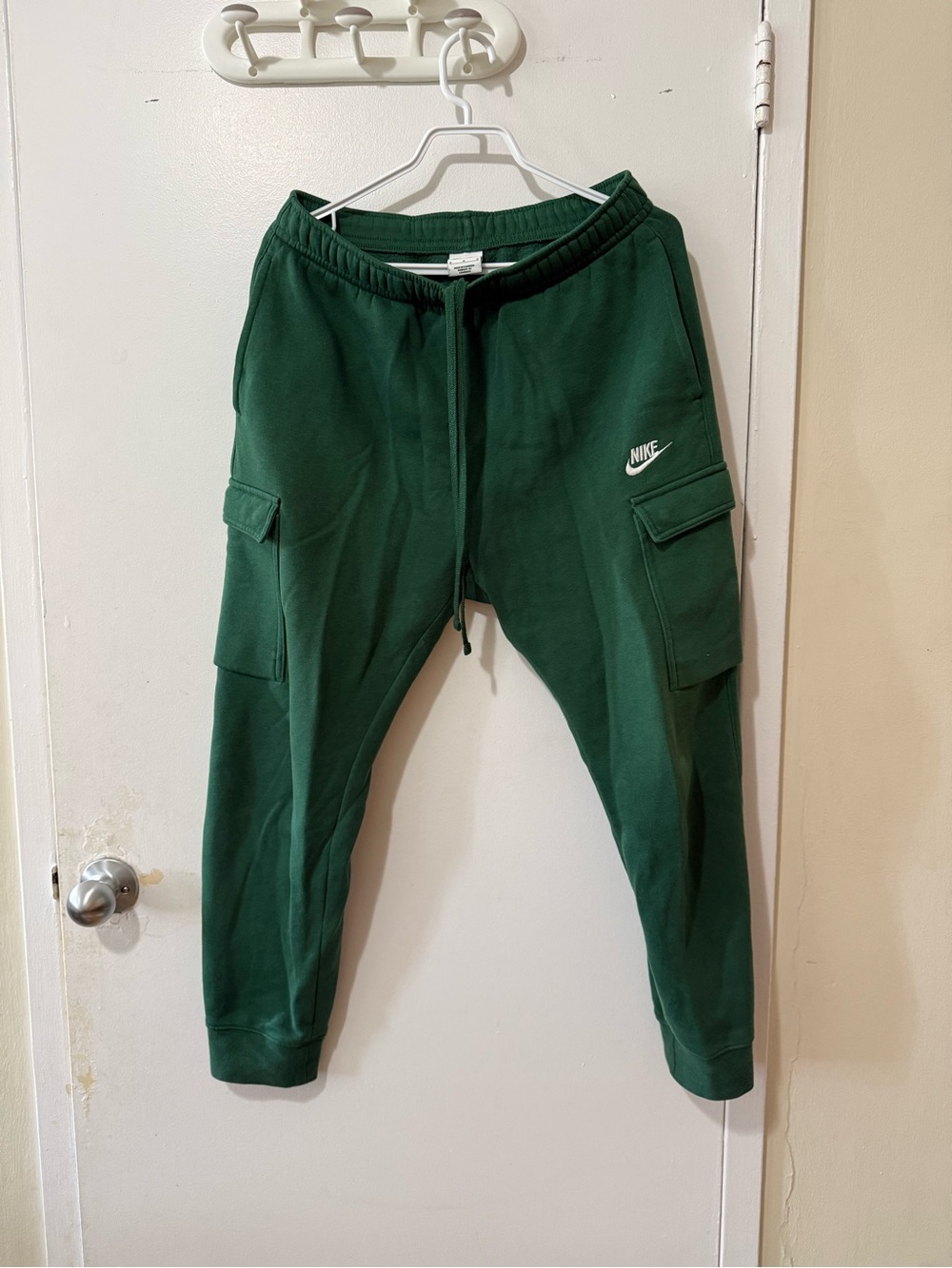 Nike Men Dark Green Cargo Joggers